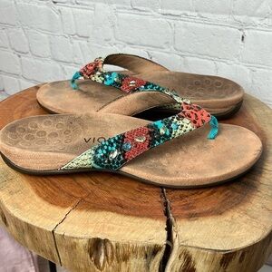 Vionic Lucia Women's Toe-post Orthotic Sandal